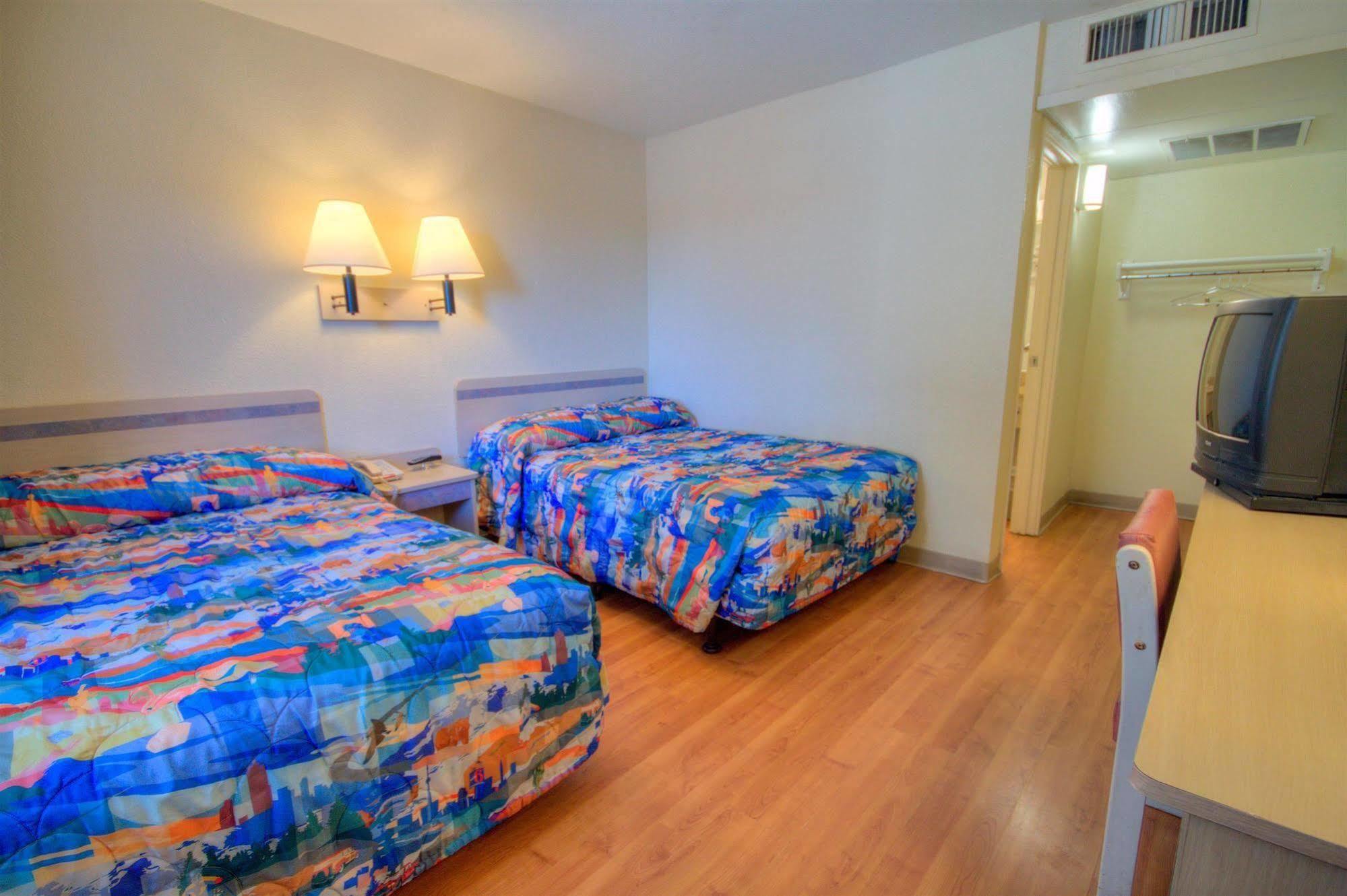 Rodeway Inn Las Cruces Exteriér fotografie